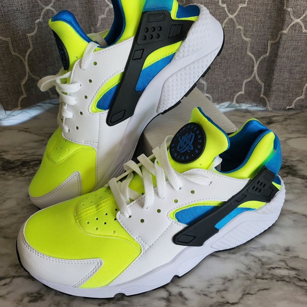 NEW No Box Mens Florescent Nike Air Huarache Size